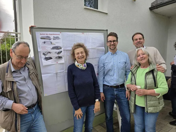 Mitglieder der BI mit grünen Politikern: Mag. Gerhard Jordan und Kilian Stark.
